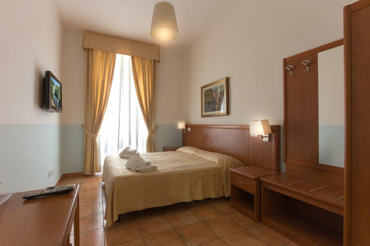 Bed & Breakfast Few Steps From St Peter Rome