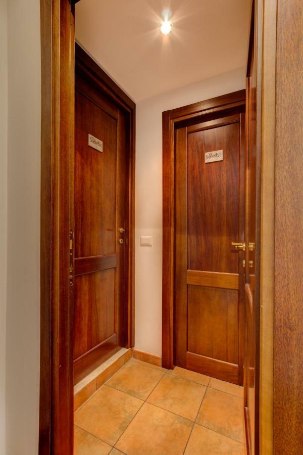 Few Steps From St Peter Bed & Breakfast