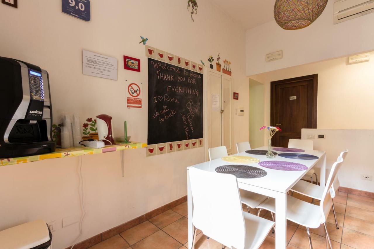 Few Steps From St Peter Bed & Breakfast