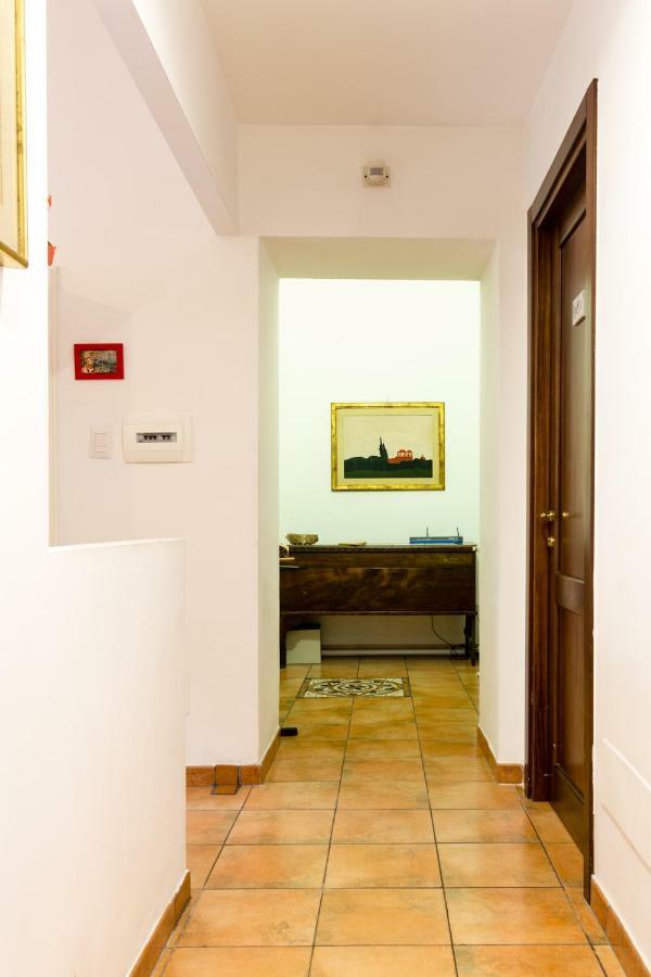 Few Steps From St Peter Bed & Breakfast