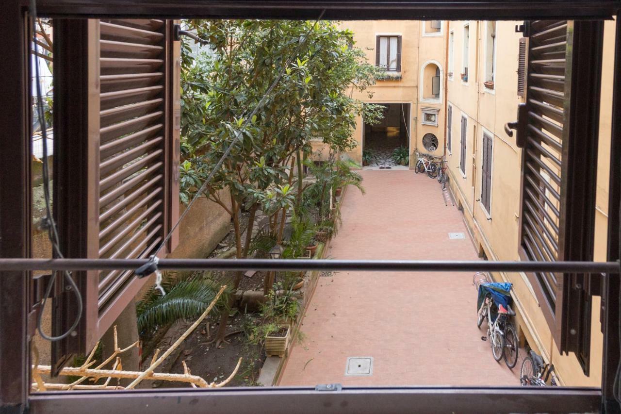 Few Steps From St Peter Bed & Breakfast